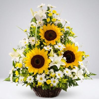 Base de girasoles y lirios-Sol | Flores a Domicilio en Latinoamérica