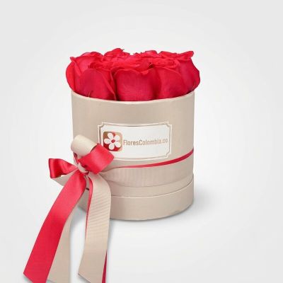 Caja Redonda de Lujo con Rosas
