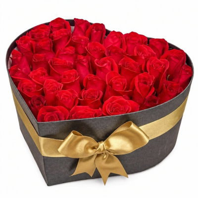 caja corazón 24 rosas 