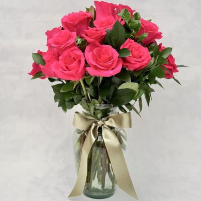 FLORERO DE 24 ROSAS FUCSIA 