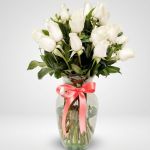 Florero de Rosas Blancas