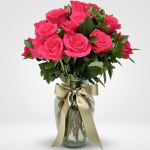 FLORERO DE 24 ROSAS FUCSIA 