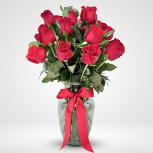 Florero de Rosas Rojas